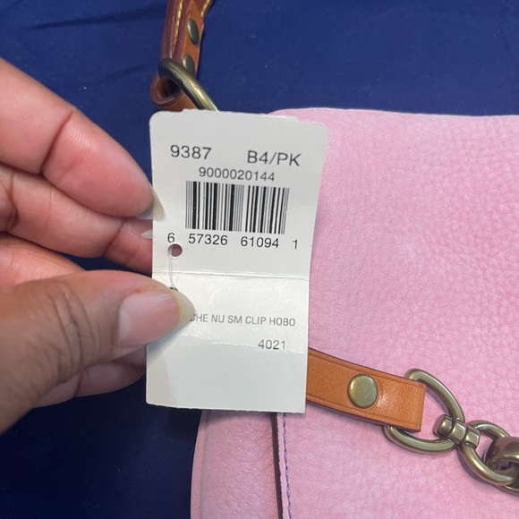 Coach Pink Shoulder Bag - Picture 3 of 7